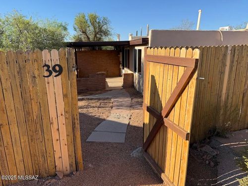 39-3130 W Rock Hill Rd, Tucson, AZ, 85745-8510 | Card Image