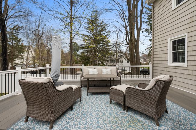 494 Broad St, House other with 4 bedrooms, 3 bathrooms and null parking in Windsor CT | Image 21