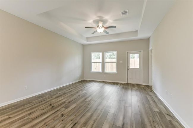 2113 Caney Creek Ln, House other with 3 bedrooms, 2 bathrooms and 2 parking in Conroe TX | Image 11