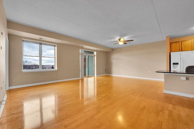 APT-506 - 9355 Irving Park Rd, Condo with 2 bedrooms, 2 bathrooms and 2 parking in Schiller Park IL | Image 11