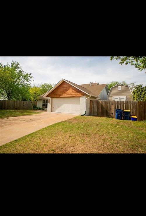 920 N Dryden Cir, Stillwater, OK, 74075-7110 | Card Image
