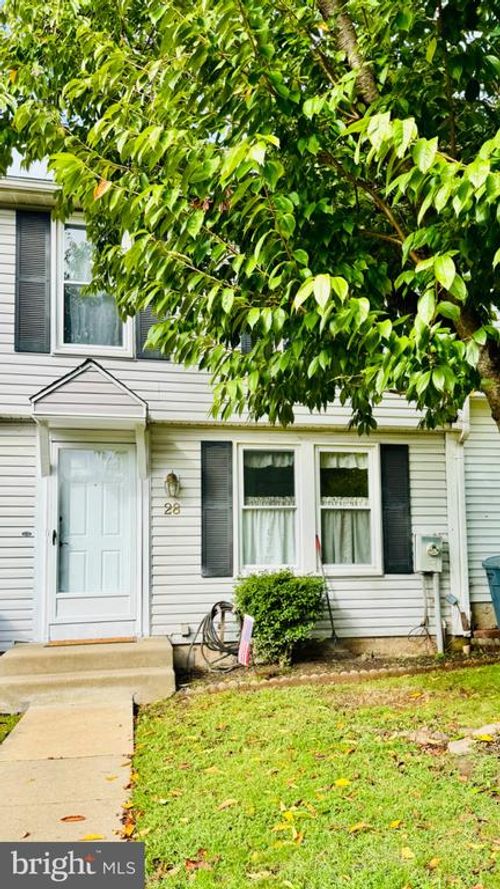28 Towns Ct, Rosedale, MD, 21237-2183 | Card Image
