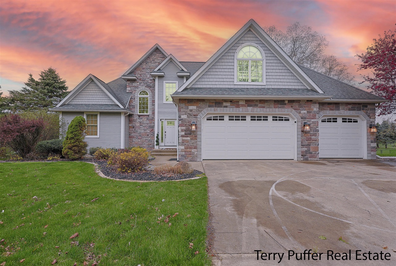 1st St, Kalamazoo, MI 49009