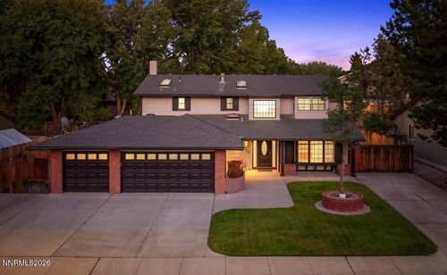 840 Singingwood Dr, Reno, NV, 89509-5921 | Card Image