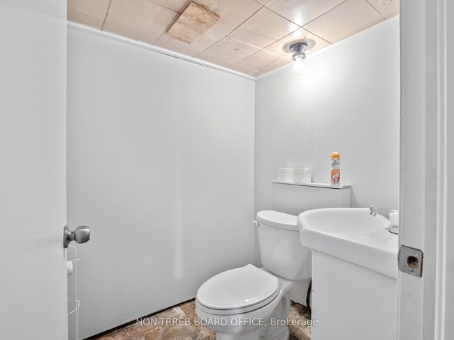 7361 Merritt Ave, House other with 3 bedrooms, 2 bathrooms and 3 parking in Niagara Falls ON | Image 33