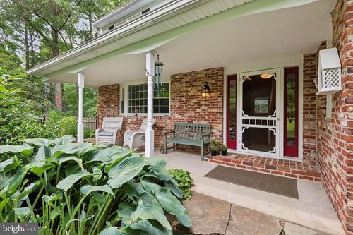 207 Saddle Dr, FURLONG, PA, 18925-1019 | Card Image