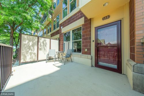 apt-118-150 E Burnsville Pkwy, Burnsville, MN, 55337-7572 | Card Image