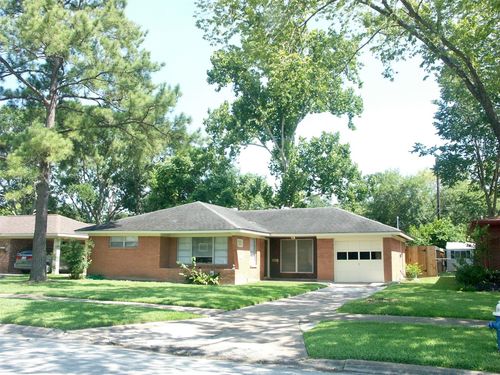 6131 Indigo St, Houston, TX, 77074-7423 | Card Image
