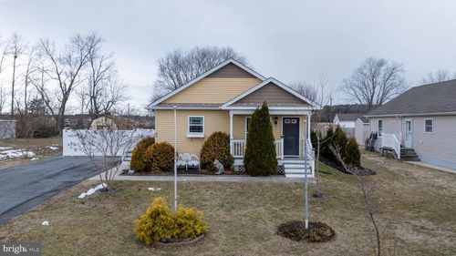 618 S Lee Ave, ELLENDALE, DE, 19941-2015 | Card Image