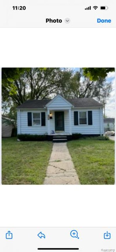 32055 Annapolis Street, Home with 2 bedrooms, 1 bathrooms and null parking in Wayne MI | Image 2