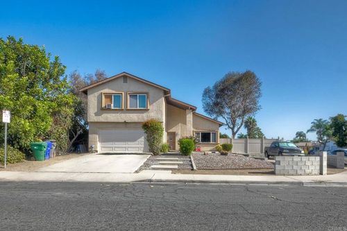 4608 Vinyard St, Oceanside, CA, 92057-5127 | Card Image