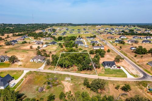 10004 Valley Oak Ct, Springtown, TX, 76082-2674 | Card Image