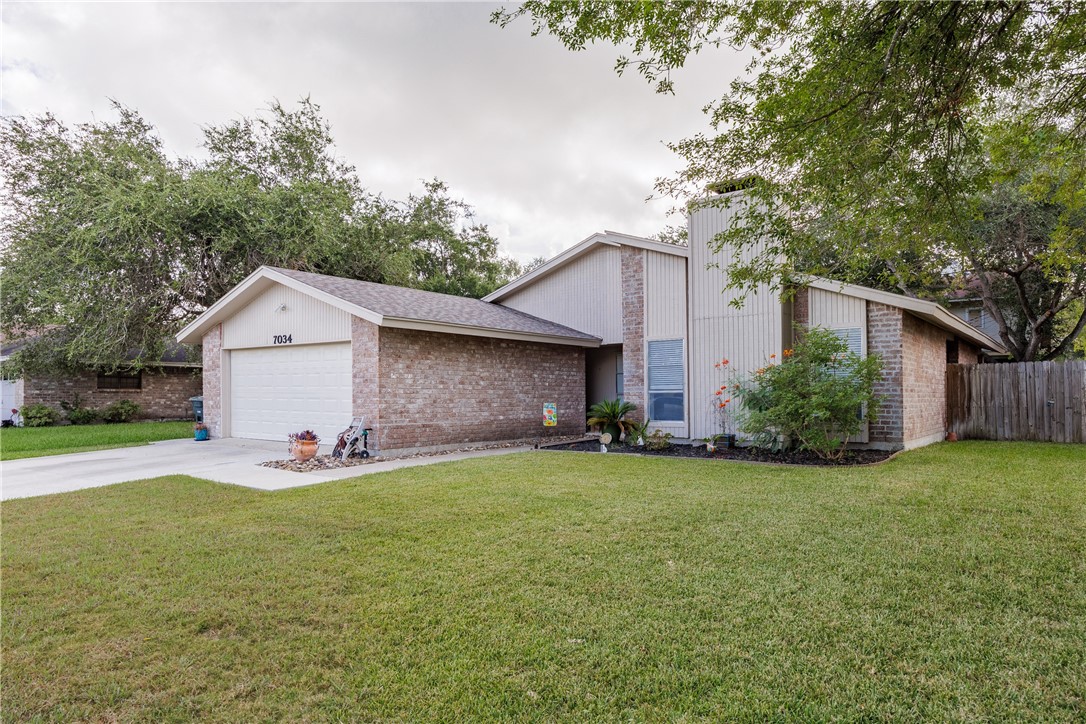Wakeforest Dr, Corpus Christi, TX 78413