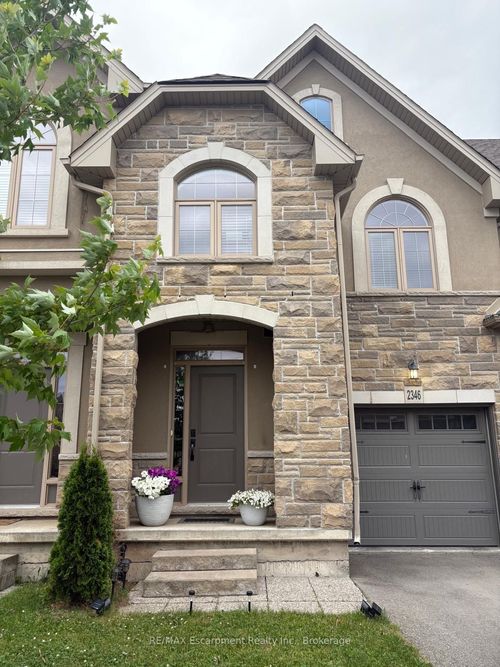 2346 Natasha Cir, Oakville, ON, L6M1N9 | Card Image