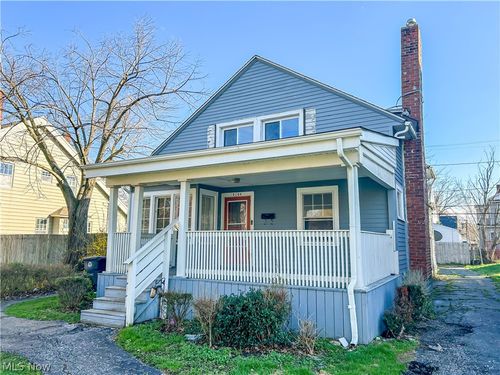 18104 Landseer Rd, Cleveland, OH, 44119-1743 | Card Image