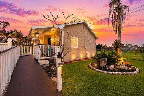 8415 59th Ave, Vero Beach, FL, 32967-5035 | Card Image