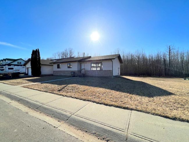 4608 4th A Street, Home with 3 bedrooms, 2 bathrooms and 2 parking in Boyle AB | Image 21