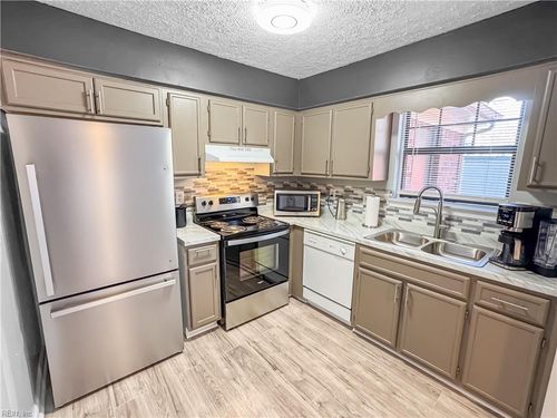 unit-f-363 Deputy Ln, Newport News, VA, 23608-2981 | Card Image