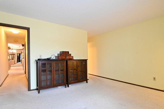 Bedroom suite with bath | Image 15