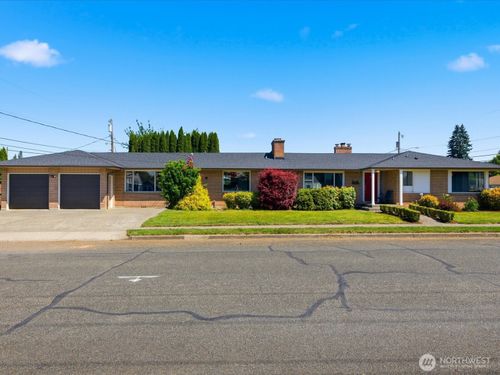 1417 Maple St, Sumner, WA, 98390-1821 | Card Image