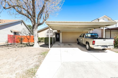 102 Saddlebrook Dr, San Antonio, TX, 78245-1133 | Card Image