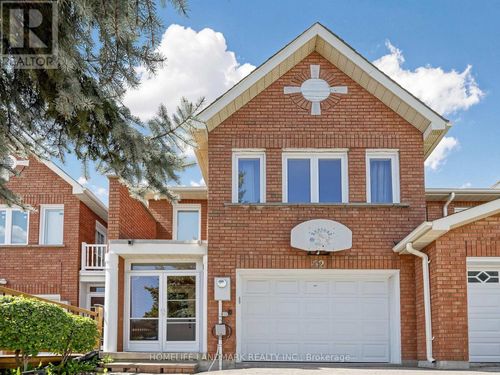 52 Queensmill Court, Richmond Hill (Doncrest), ON, L4B1N3 | Card Image