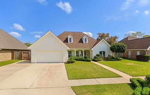 401 Riverside Dr, Berwick, LA, 70342 | Card Image