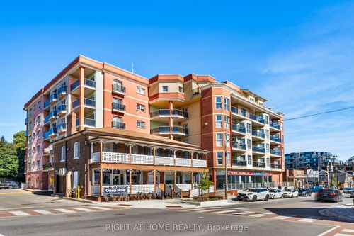401-160 Woodbridge Ave, Woodbridge, ON, L4L0B8 | Card Image