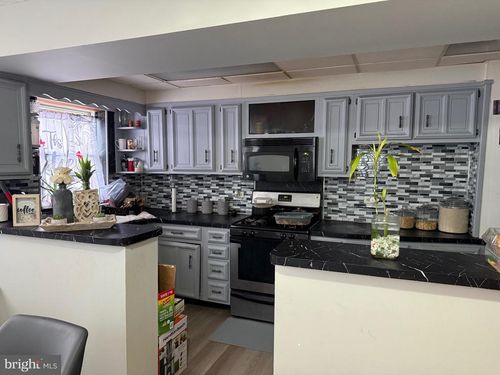 4501 Oakmont St, PHILADELPHIA, PA, 19136-3703 | Card Image