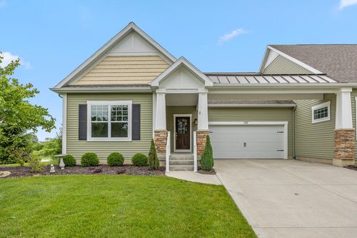 706 Braeside Dr Se, Byron Center, MI, 49315-7916 | Card Image