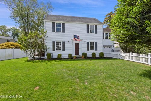 51 Benjamin St, Old Greenwich, CT, 06870-1834 | Card Image