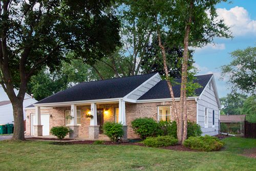 299 Terrace Pl, Buffalo Grove, IL, 60089-1918 | Card Image