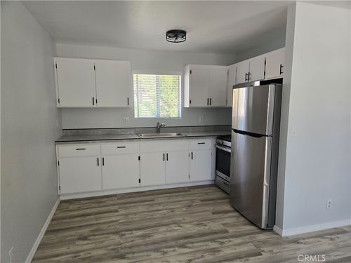 2-765 Iris Dr, Big Bear Lake, CA, 92315-2251 | Card Image