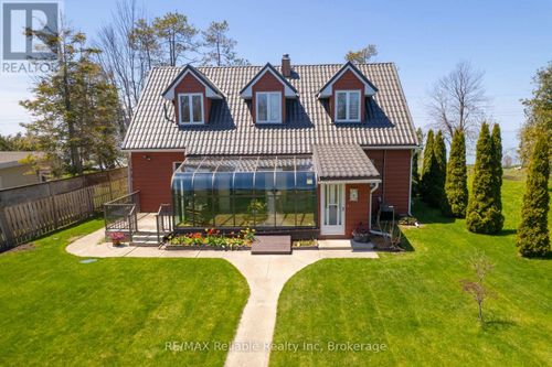 185 Huron Rd, Kincardine, ON, N2Z2X3 | Card Image