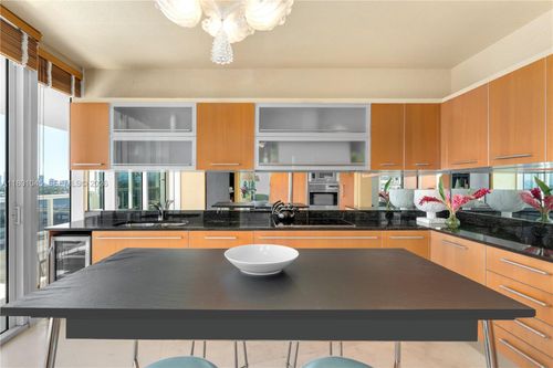 apt-1101-400 Alton Rd, Miami Beach, FL, 33139-6737 | Card Image