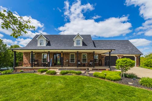 197 River Run Dr, Lancaster, KY, 40444-7407 | Card Image