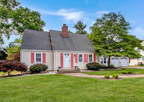 66 Centerwood Rd, Newington, CT, 06111-3107 | Card Image