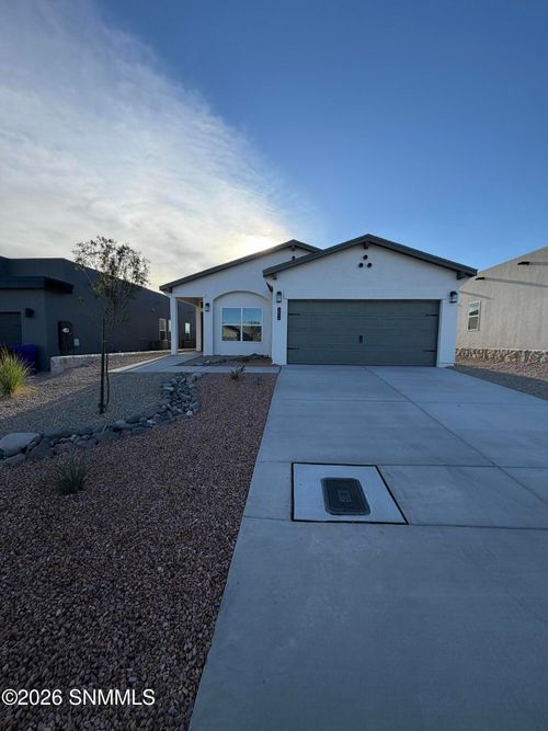1035 Noria Court, Las Cruces, NM, 88012 | Card Image