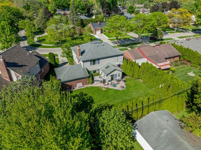 935 S Brys Dr, House other with 3 bedrooms, 3 bathrooms and null parking in Grosse Pointe Woods MI | Image 20