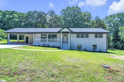 8 Alvin Dr, Greenville, SC, 29605-2202 | Card Image