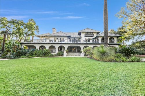 1215 Wentworth Ave, Pasadena, CA, 91106-4447 | Card Image