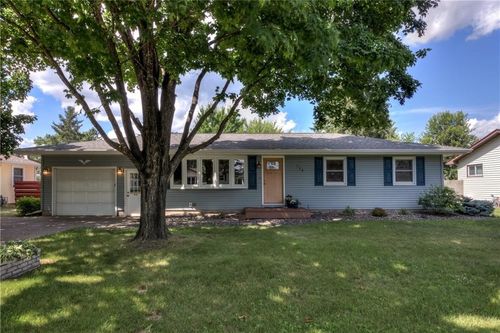 558 Roland St, Chippewa Falls, WI, 54729-3435 | Card Image