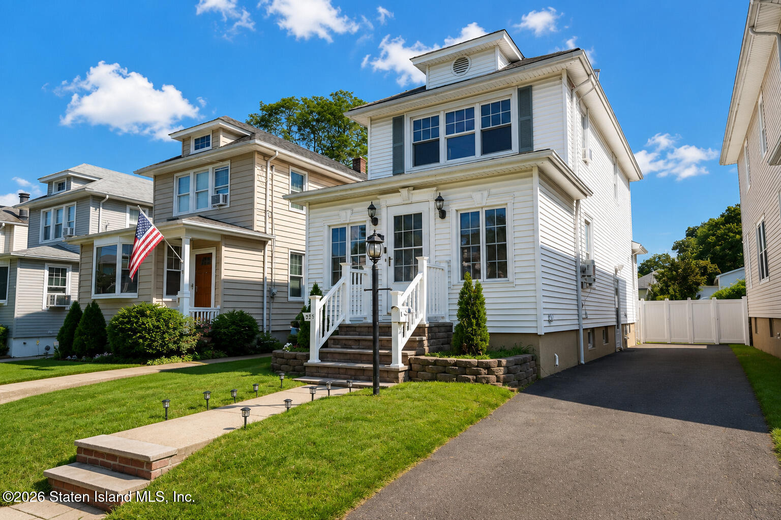 Residential in Staten Island 3