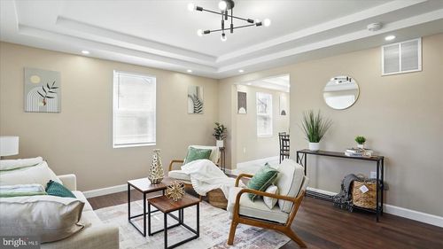 5427 Gradin Ave, GWYNN OAK, MD, 21207-6109 | Card Image