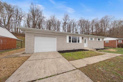 300 New Buckley Rd, Ashland, KY, 41102-9130 | Card Image