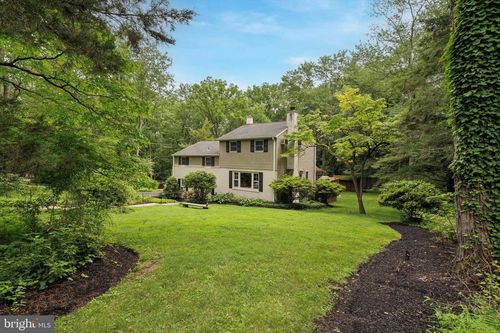 73 Tower Hill Rd, DOYLESTOWN, PA, 18901-2735 | Card Image