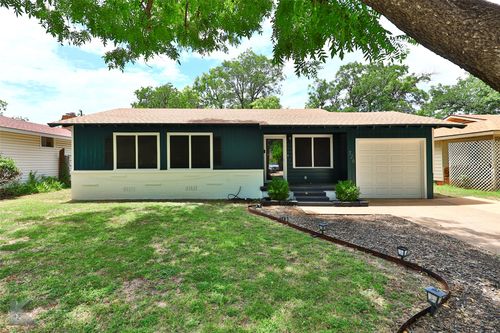 726 Woodlawn Dr, Abilene, TX, 79603-5712 | Card Image