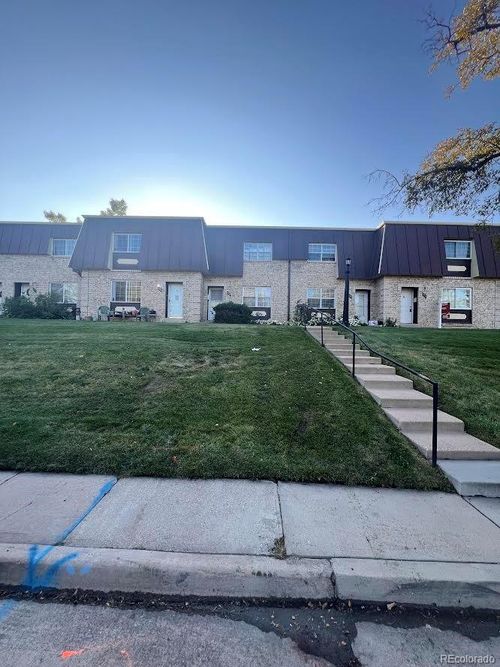 5681 S Lowell Blvd, Littleton, CO, 80123-2842 | Card Image