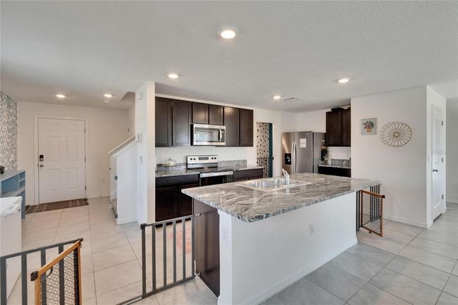 16894 Delia St, House other with 4 bedrooms, 3 bathrooms and null parking in WIMAUMA FL | Image 10