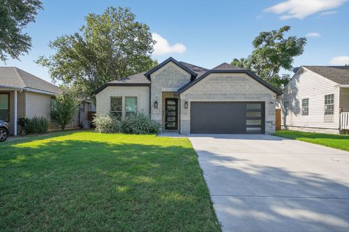 1005 Oak St, Grand Prairie, TX, 75050-5958 | Card Image